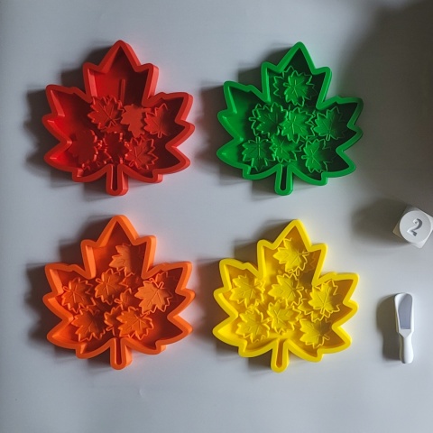 Kolorowe Liście – zestaw sensoryczno-matematyczny | Montessori
