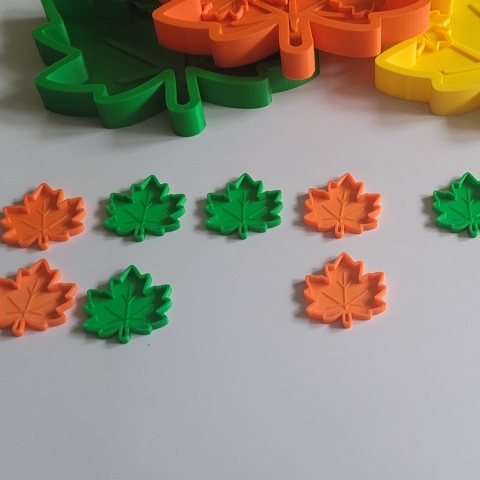 Kolorowe Liście – zestaw sensoryczno-matematyczny | Montessori