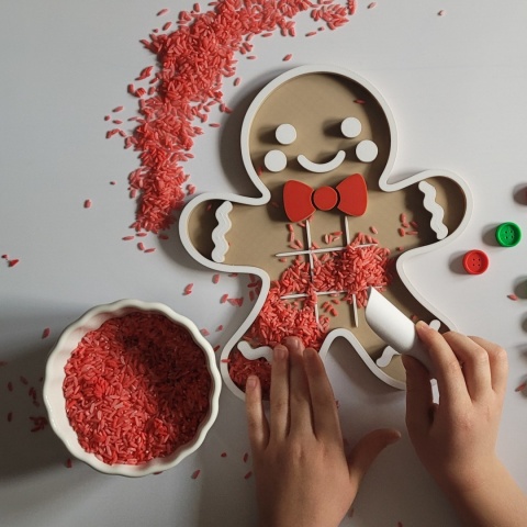 Pierniczek – panel sensoryczny | Kółko i krzyżyk Montessori
